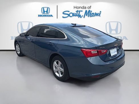 Used 2025 Chevrolet Malibu LS FWD image 5