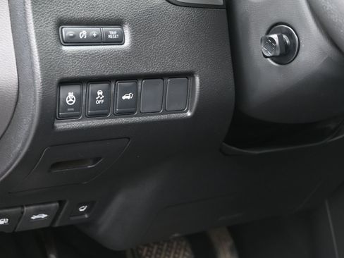 Used 2016 Nissan Murano Platinum w/ Platinum Technology Package FWD image 23