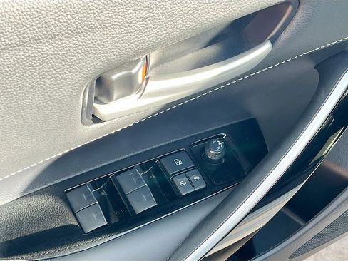 Used 2024 Toyota Corolla XSE image 17