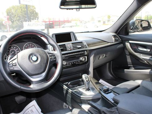 Used 2017 BMW 330i Sedan RWD image 21