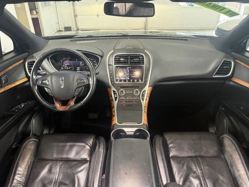 Used 2016 Lincoln MKX Reserve w/ Equipment Group 102A AWD/4WD image 16