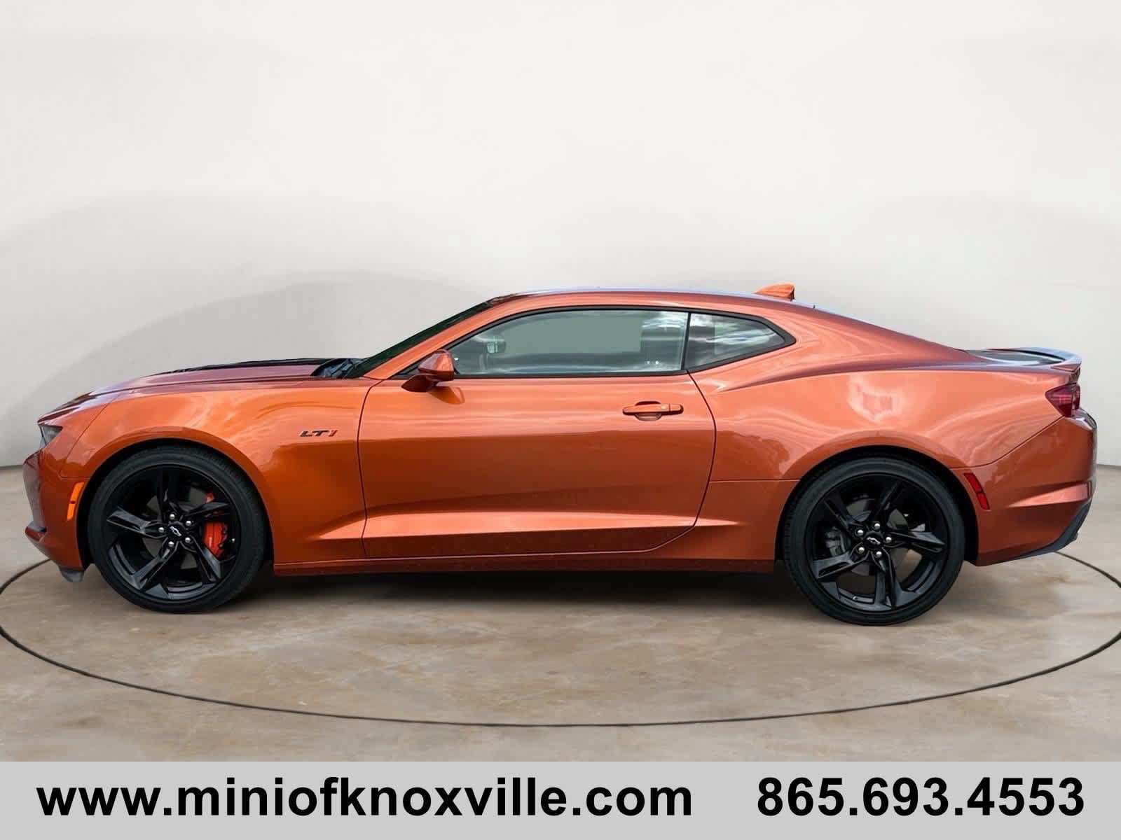 Used 2022 Chevrolet Camaro LT w/ Technology Package RWD image 6