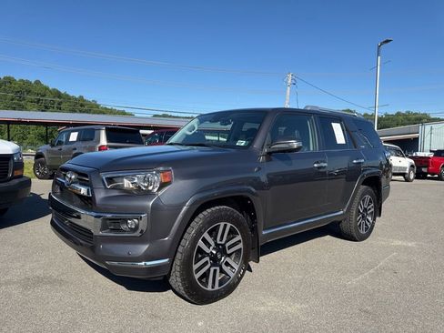 Used 2022 Toyota 4Runner Limited AWD/4WD image 1