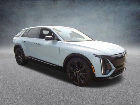 New 2025 Cadillac Lyriq Sport image 3