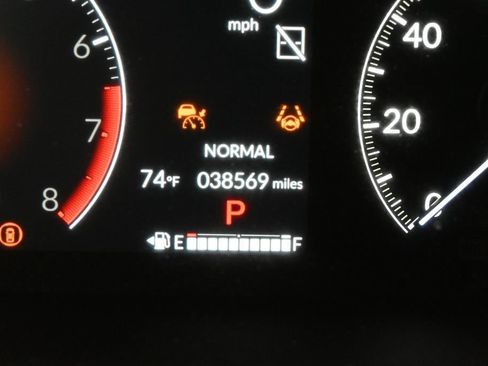 Used 2024 Honda CR-V EX-L image 11