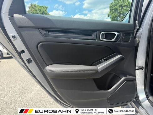 Used 2022 Honda Civic Sport Touring image 7