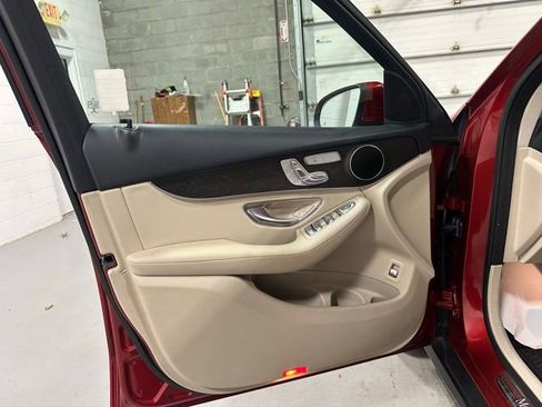 Certified 2020 Mercedes-Benz GLC 300 4MATIC image 10