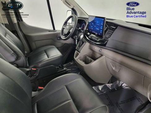 Used 2023 Ford Transit 350 XLT image 19