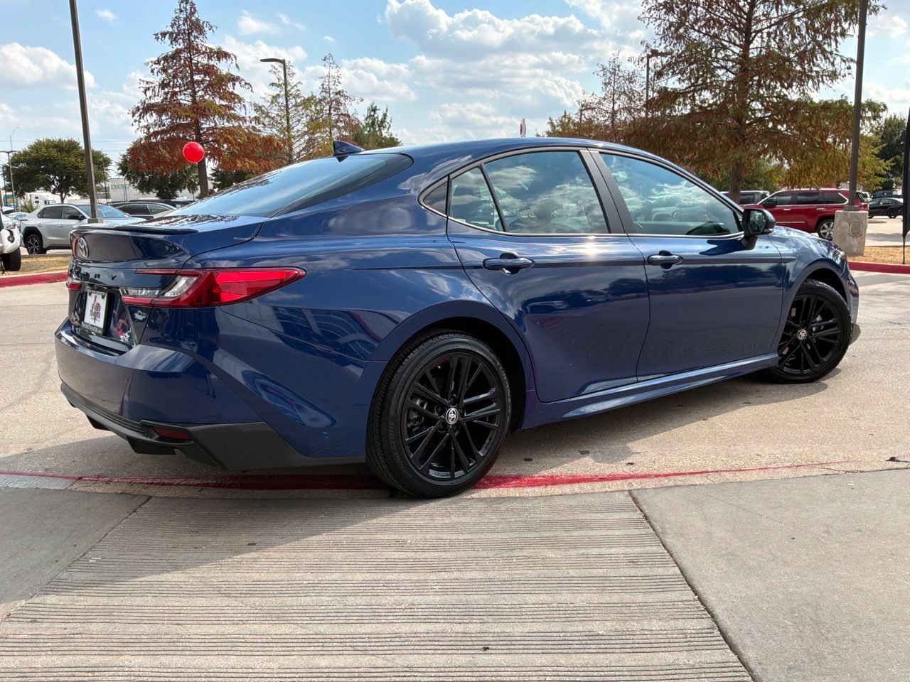 Used 2026 Toyota Camry SE FWD image 6