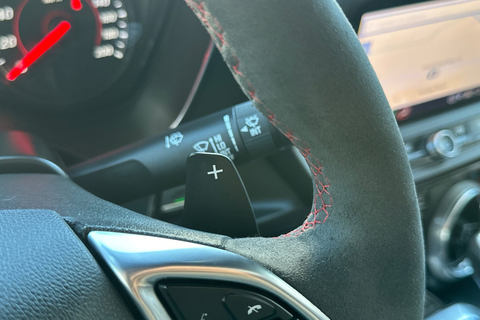 Used 2021 Chevrolet Camaro ZL1 RWD image 38