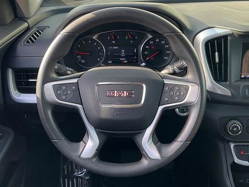 Used 2022 GMC Terrain SLE image 20