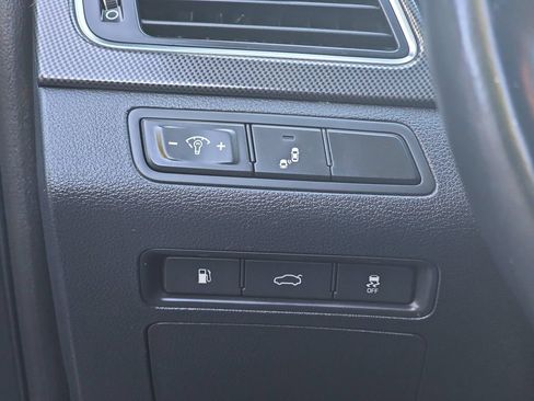 Used 2015 Hyundai Sonata Sport w/ Option Group 03 FWD image 24