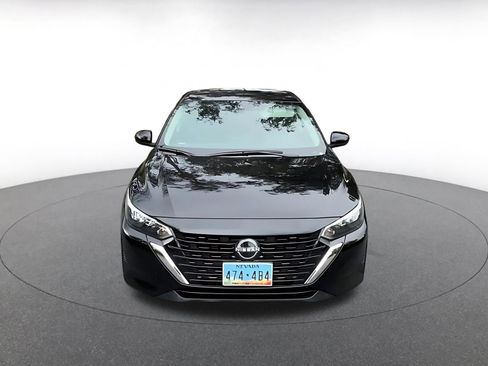 Used 2025 Nissan Sentra SV image 4