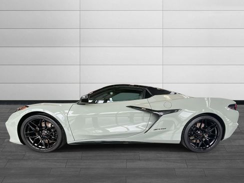 Used 2024 Chevrolet Corvette Z06 image 5