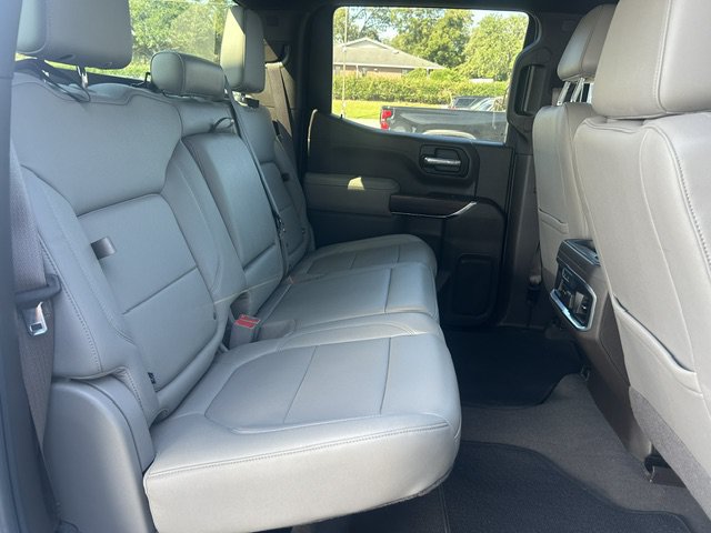 Used 2021 GMC Sierra 1500 SLT w/ SLT Premium Package AWD/4WD image 15