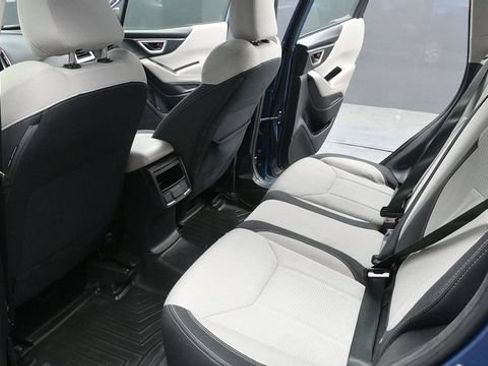 Used 2023 Subaru Forester AWD/4WD image 15