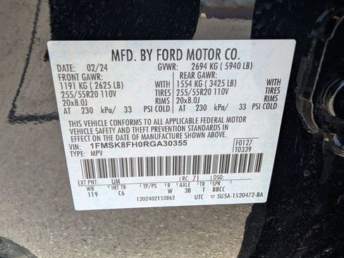 Used 2024 Ford Explorer Limited image 23