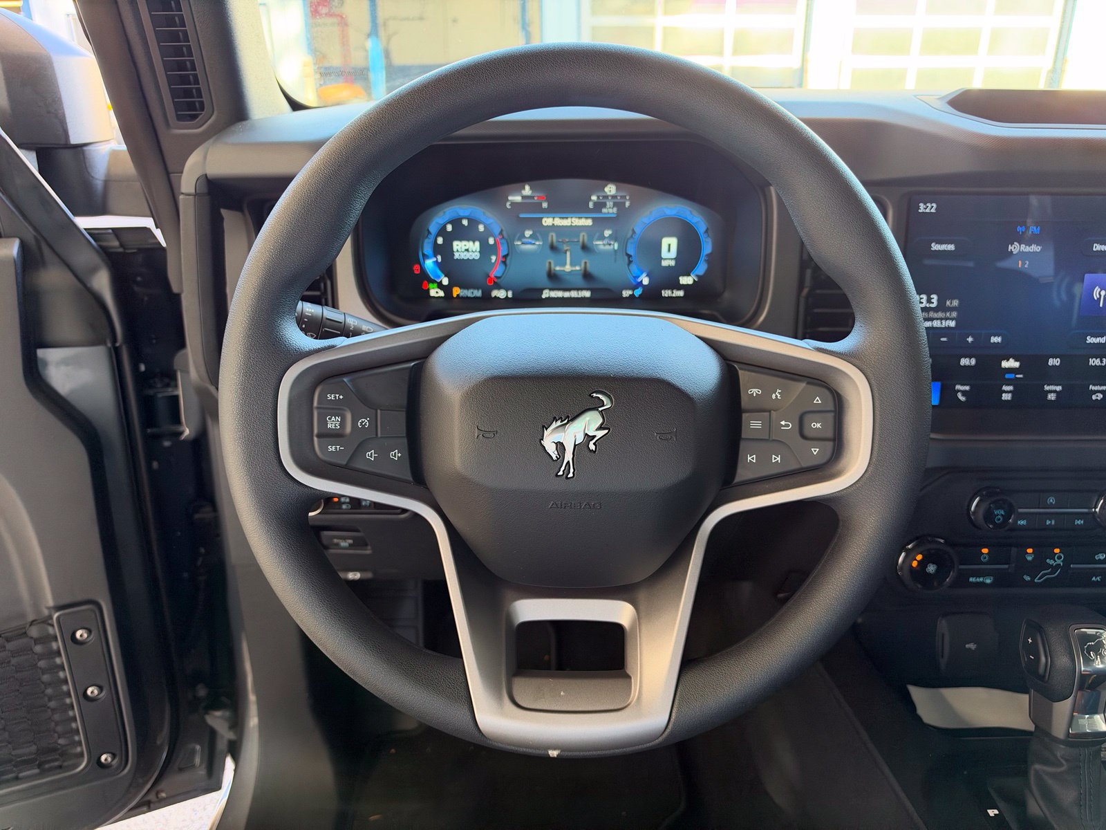Used 2025 Ford Bronco 2-Door AWD/4WD image 14