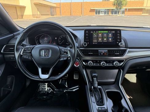 Used 2019 Honda Accord Sport image 15