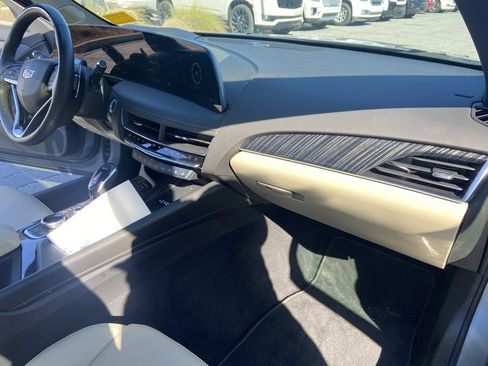 Used 2025 Cadillac CT5 Premium Luxury image 33