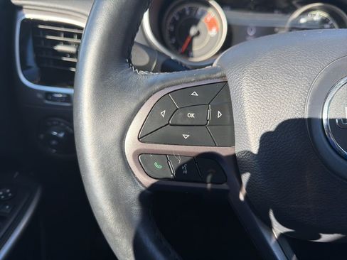 Used 2019 Jeep Cherokee Limited image 15