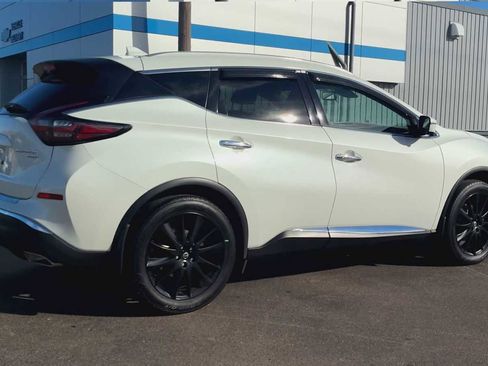 Used 2020 Nissan Murano Platinum image 2