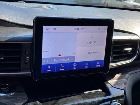 Used 2022 Ford Explorer Limited w/ Equipment Group 301A AWD/4WD image 13