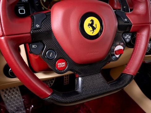 Used 2016 Ferrari F12 Berlinetta image 34