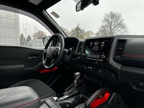 Used 2023 Nissan Frontier PRO-4X w/ Pro Convenience Package image 19