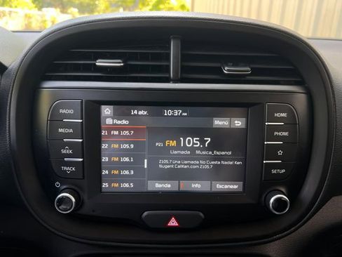 Used 2021 Kia Soul LX image 22