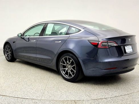 Used 2020 Tesla Model 3 Standard Range Plus image 7