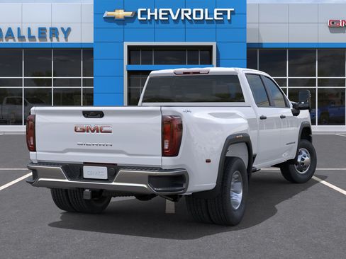 New 2026 GMC Sierra 3500 Pro AWD/4WD image 4