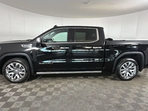 Used 2024 GMC Sierra 1500 Denali w/ Denali Reserve Package AWD/4WD image 7
