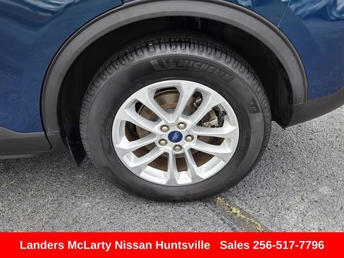 Used 2020 Ford Escape SE FWD image 12