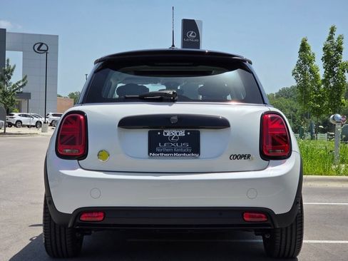 Used 2024 MINI Cooper SE FWD image 30