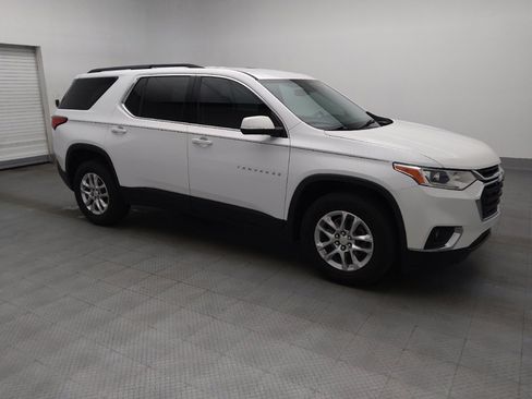 Used 2021 Chevrolet Traverse LT FWD image 11