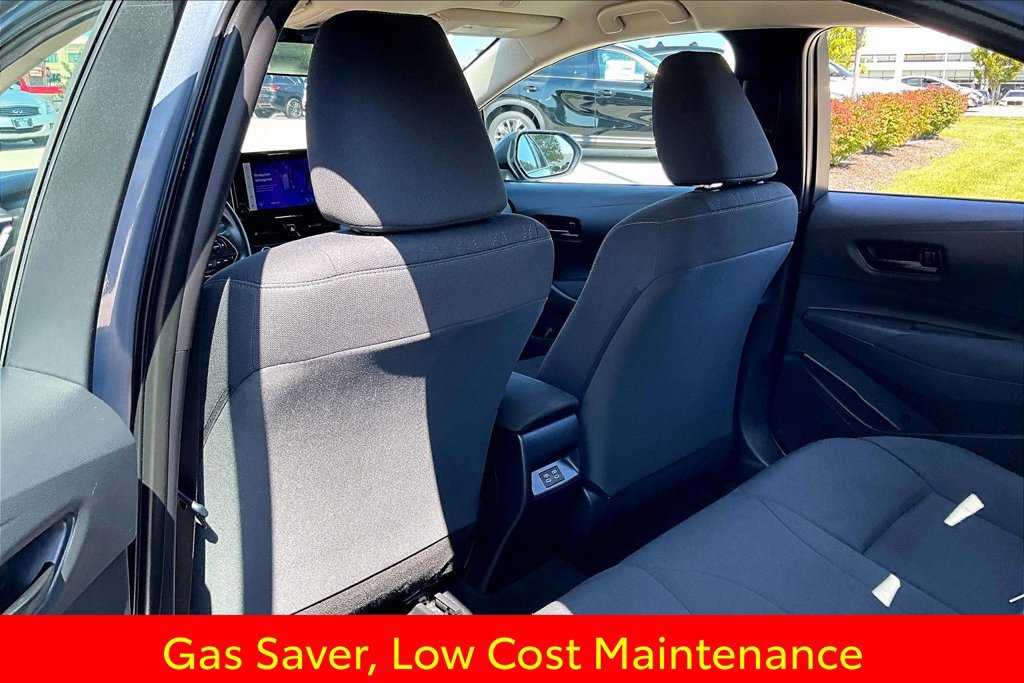 Used 2024 Toyota Corolla LE FWD image 30