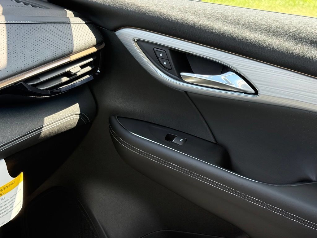 New 2026 Buick Envision Avenir AWD/4WD image 33
