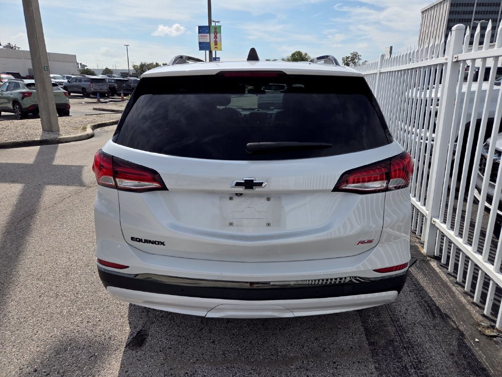 Used 2022 Chevrolet Equinox RS w/ RS Leather Package FWD image 8