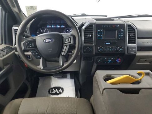 Used 2019 Ford F350 XLT w/ FX4 Off-Road Package AWD/4WD image 5