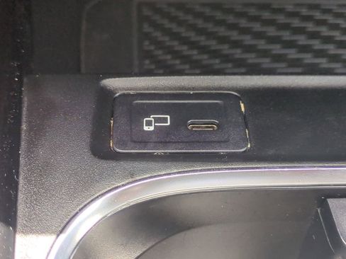 Used 2023 Mercedes-Benz CLA 250 w/ Premium Package image 23