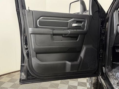 New 2026 RAM 2500 Big Horn AWD/4WD image 10