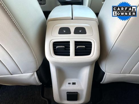 Used 2023 Buick Envision Avenir image 18