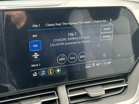 New 2026 Chevrolet Trax LS w/ LS Convenience Package image 17