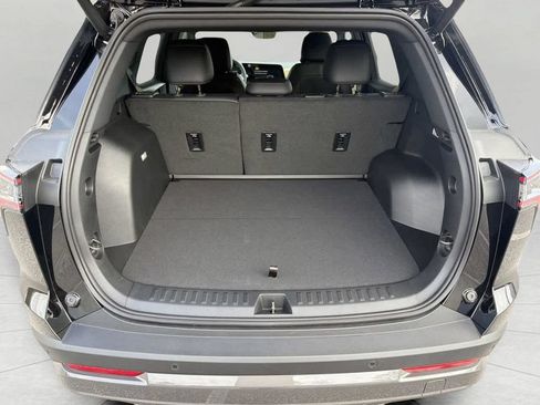New 2026 Chevrolet Equinox ACTIV w/ Convenience Package III FWD image 7