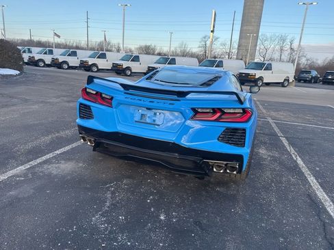 Used 2023 Chevrolet Corvette Stingray Coupe w/ Z51 Performance Package image 12