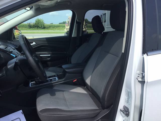 Used 2018 Ford Escape SE FWD image 13