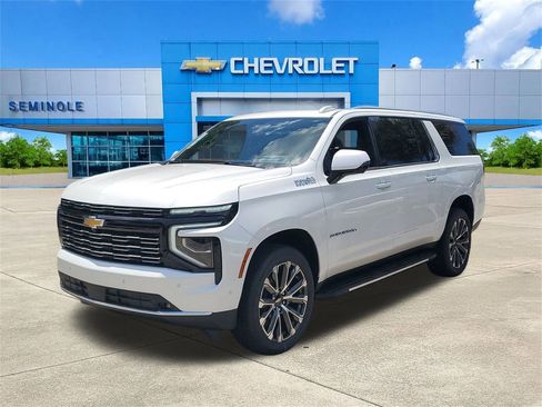 New 2025 Chevrolet Suburban High Country w/ Sun And Tow Package image 2