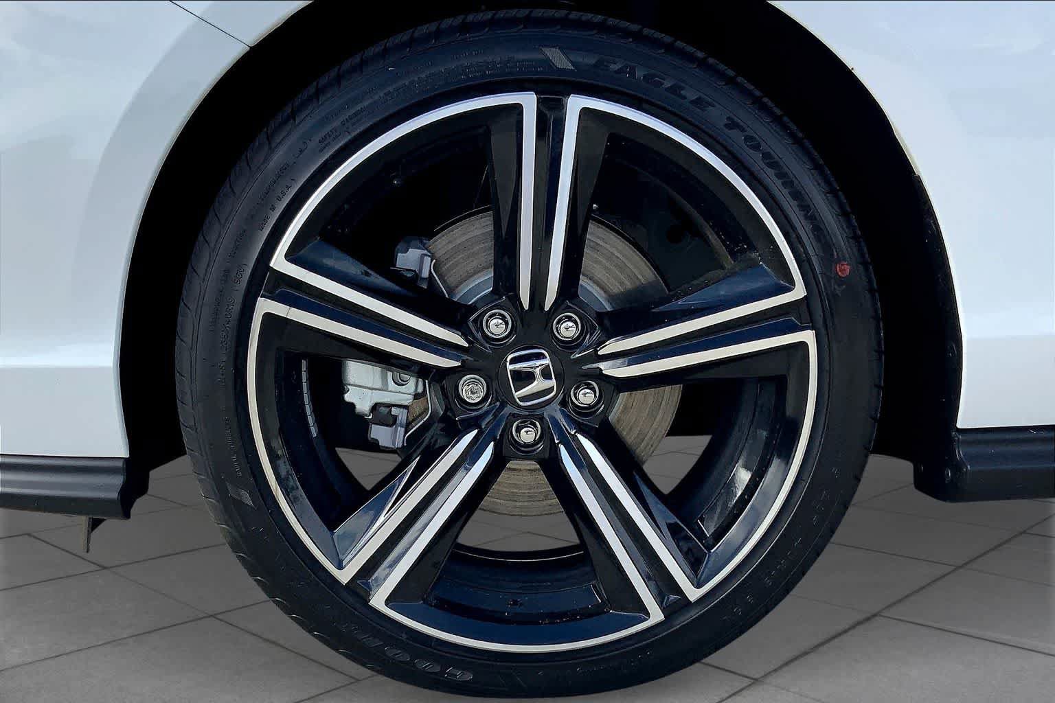 Certified 2025 Honda Accord Sport image 11
