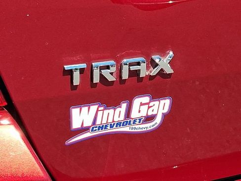 Certified 2019 Chevrolet Trax LT FWD image 28